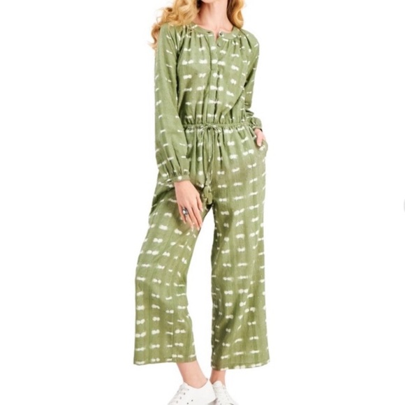 Style & Co. Pants - Style & Co Jumpsuit NWT Green Burnout Pockets Buttons Long Sleeve Small Petite